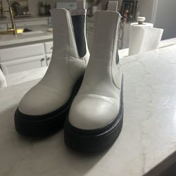 Forever 21 Boots