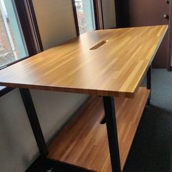 Vari Standing Conference Table