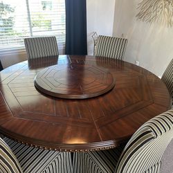 Solid Wood Round Table 