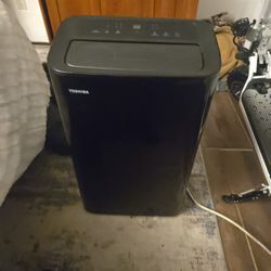 Toshiba Portable Ac 13,500 Btu