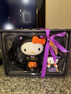 Hello Kitty Cups Halloween