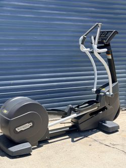 Techno gym elliptical