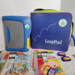Leap Frog LeapPad Plus Writing System with 6 Books and 2 Cartridges W/ Case