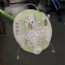 BABY BOUNCE CHAIR