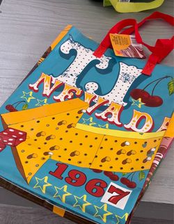 Trader Joe’s Nevada 1967 reusable grocery/shopping tote with original tag attached.