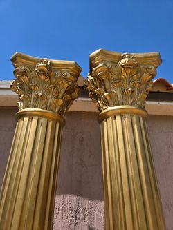 Pair of 8ft Gold Decorative Roman Columns – Lightweight Corinthian Pillars