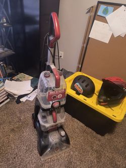 Hoover carpet shampooer