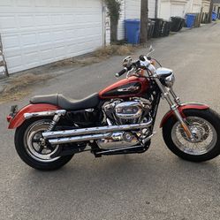 2013 Harley Davidson XL1200C
