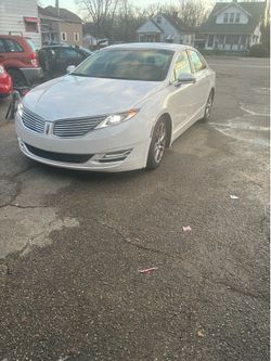2014 Lincoln MKZ