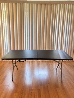 LIFETIME Heavy-Duty 6-Foot Folding Table – Black