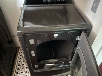 Washer and dryer set