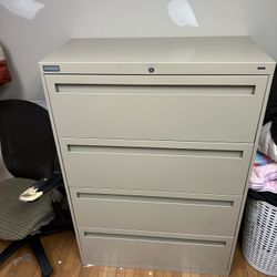 4 Tier Metal Caninet