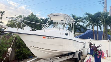 2002 pro spots 26 f w Yamaha four stroke 225 hp