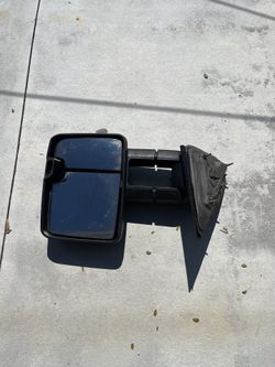 Chevy Silverado Tow Mirror