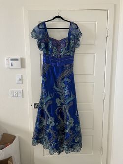 Custom dress Medium