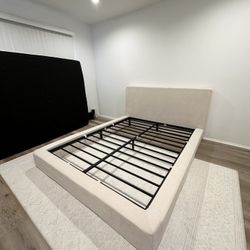 Queen Bed Frame (Like New) – Upholstered, No Box Spring (Pickup by Apr 6) 