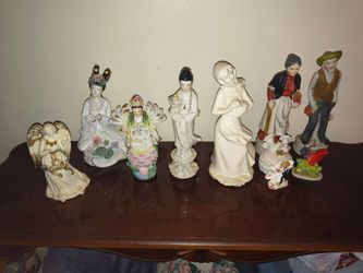 Porcelain figures