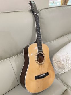 Mitchell acoustic guitar DJ 120N
