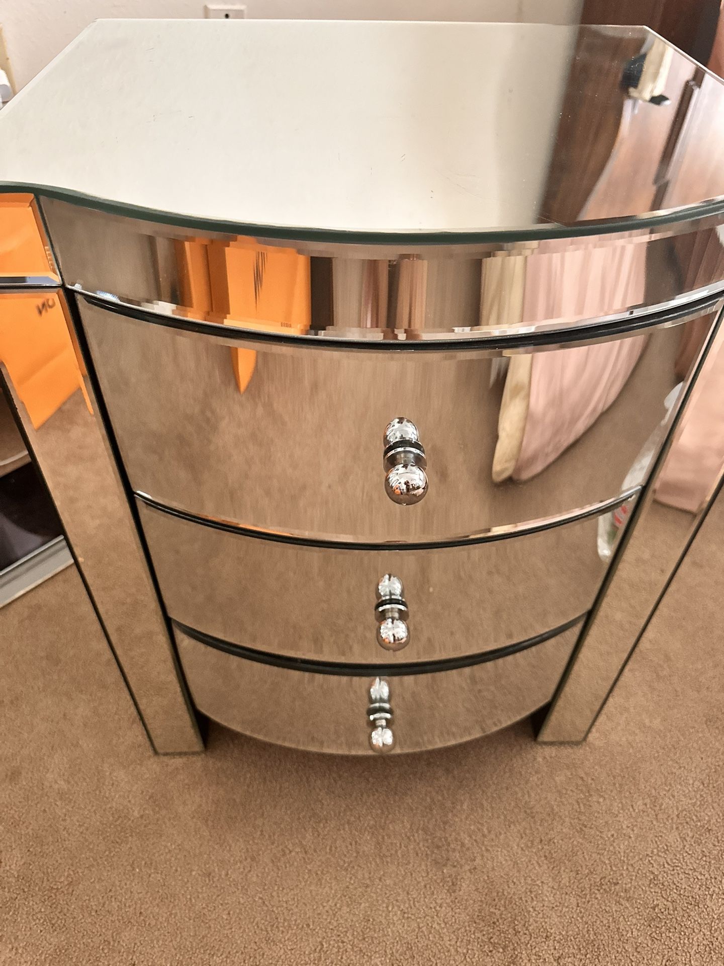 Mirror mirrored Nightstand