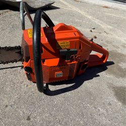 Husqvarna 266 XP chainsaw