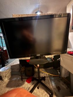 Phillips tv w stand