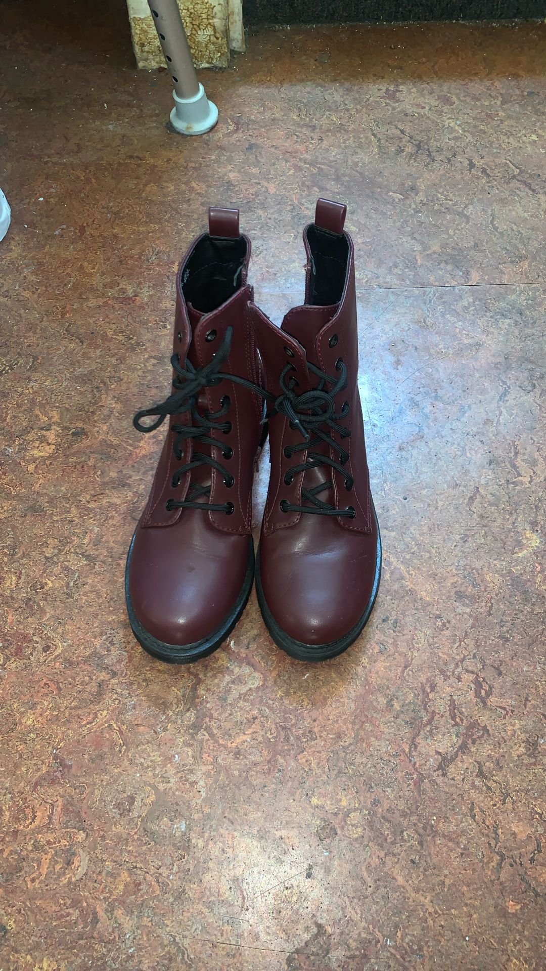 Low Boots