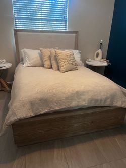 Queen Bed