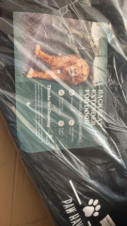 Back seat extender for dogs