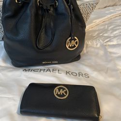 Michael’s Kors Bag And Matching Walet