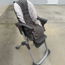 GRACO DUODINER DLX 6-in 1 HIGHCHAIR