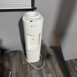 Water Dispenser