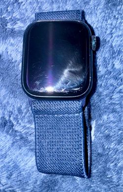 PRICE REDUCED!! Apple Watch Series 7 GPS