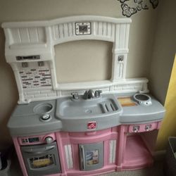 Kids kitchen 