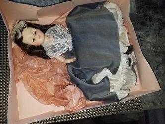 Madame Alexander presidential doll Angelina van Buren