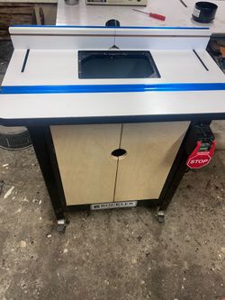 Rockler router table