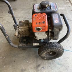Excel 2500 P S I pressure washer