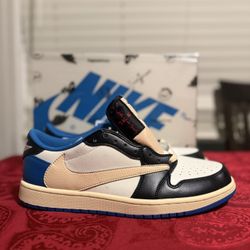 Bomb Ahh Pair Of Travis Scott Nike Collabsss 