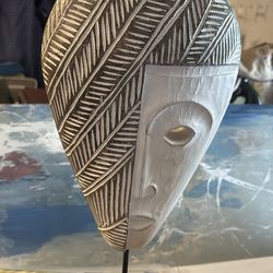 Decorative African mask