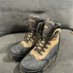 Men’s Columbia Snow Boots Size 10 