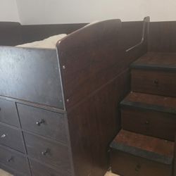 Full Size Captains Bed/storage Bed
