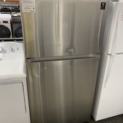 Samsung Stainless Steel 21 Cu. Ft. Top Freezer Refrigerator With FlexZone And Ice Maker