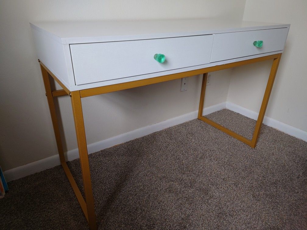 Desk For Sale // MOVING SALE