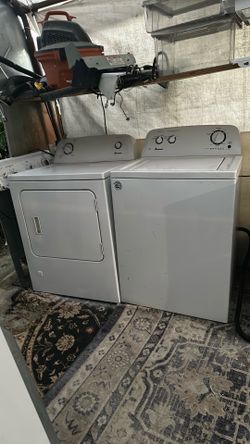 Combo de Labadora y secadora de gas Amana