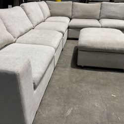 Thomasville 7 piece Lowell Gray Modular Sectional 
