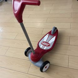 radio flyer kid scooter