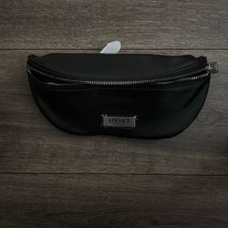 Men’s luxury belt bag 