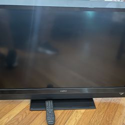 Vizio 32” TV