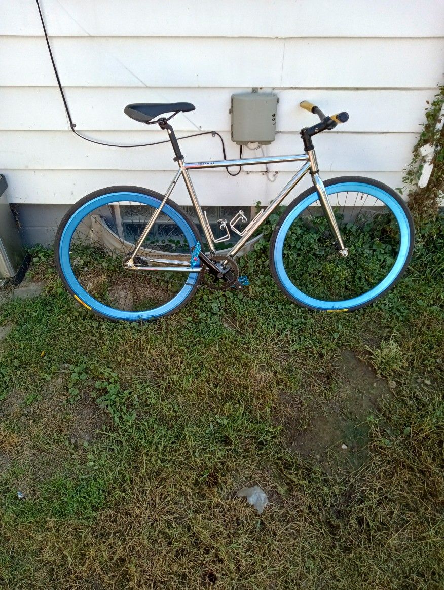 Pure Cycle 28 Inch One Speed