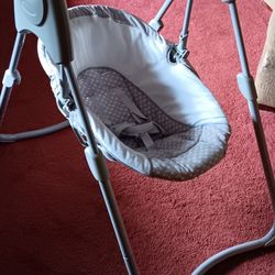 Graco Infant Swing