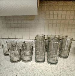Drinking Glass Set